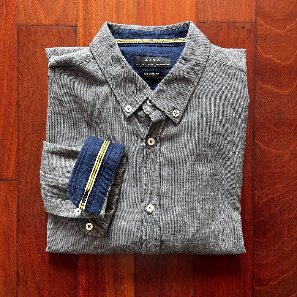 Zara Man Relaxed Fit Button Down Shirt - Gray w/ Contrast Cuffs